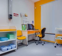 Клиника Ниармедик на улице Юных Ленинцев Фотография 2