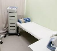 Медицинский центр YourMed на Совхозной улице Фотография 1